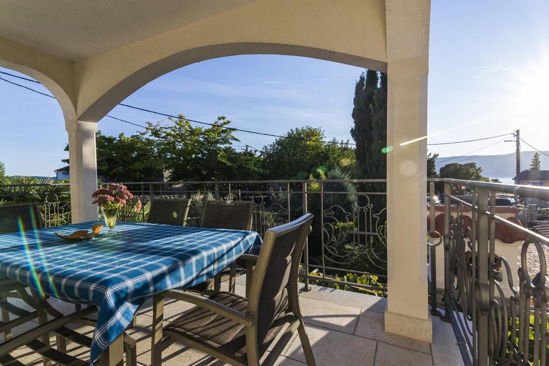 קרק Apartment Villa Marija, Pinezici מראה חיצוני תמונה