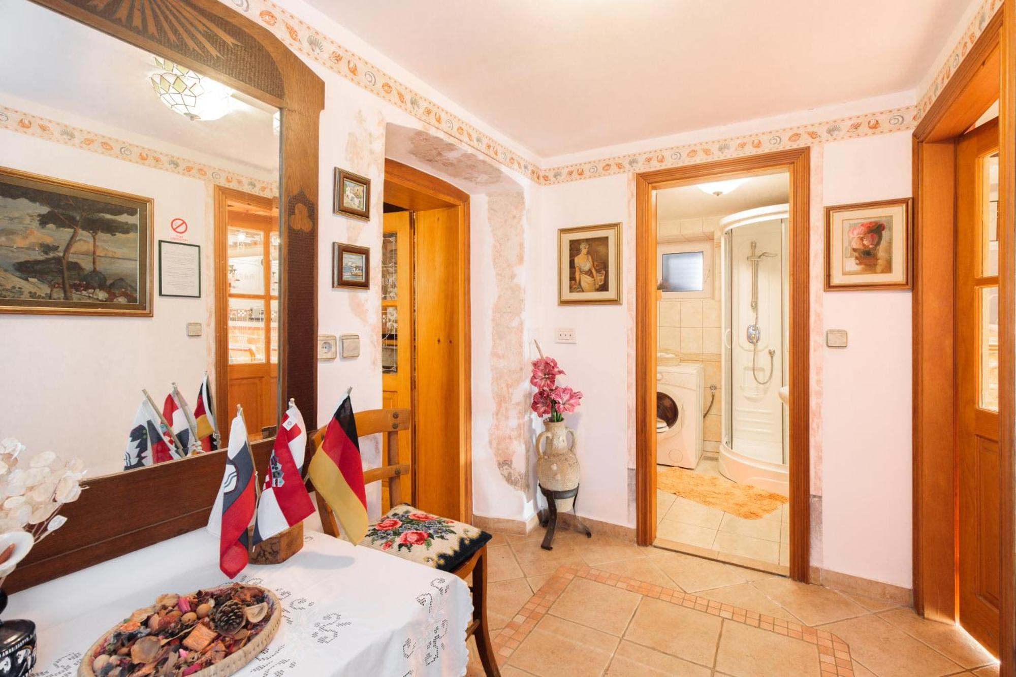 קרק Apartment Villa Marija, Pinezici מראה חיצוני תמונה
